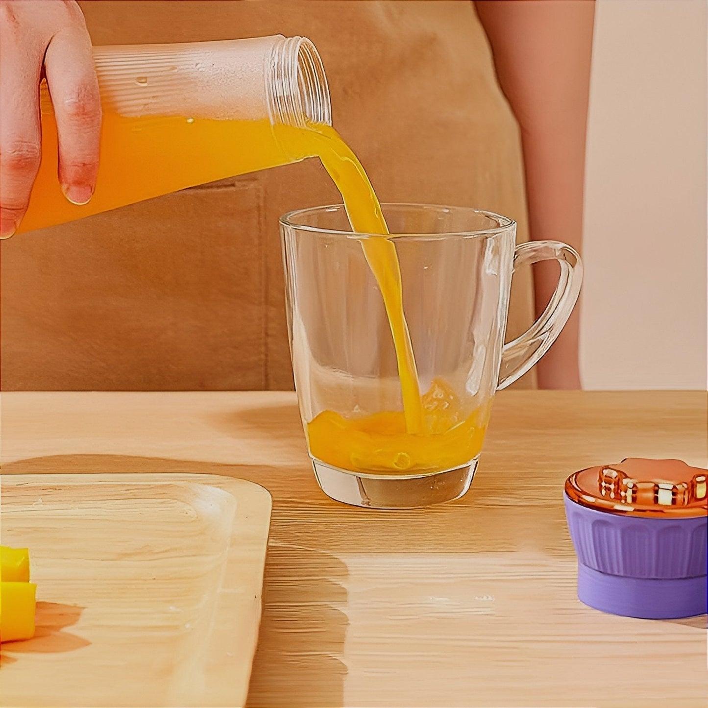 Crown Type Portable Blender & Juicer Cup - USB Rechargeable 400ml Mini Smoothie Maker